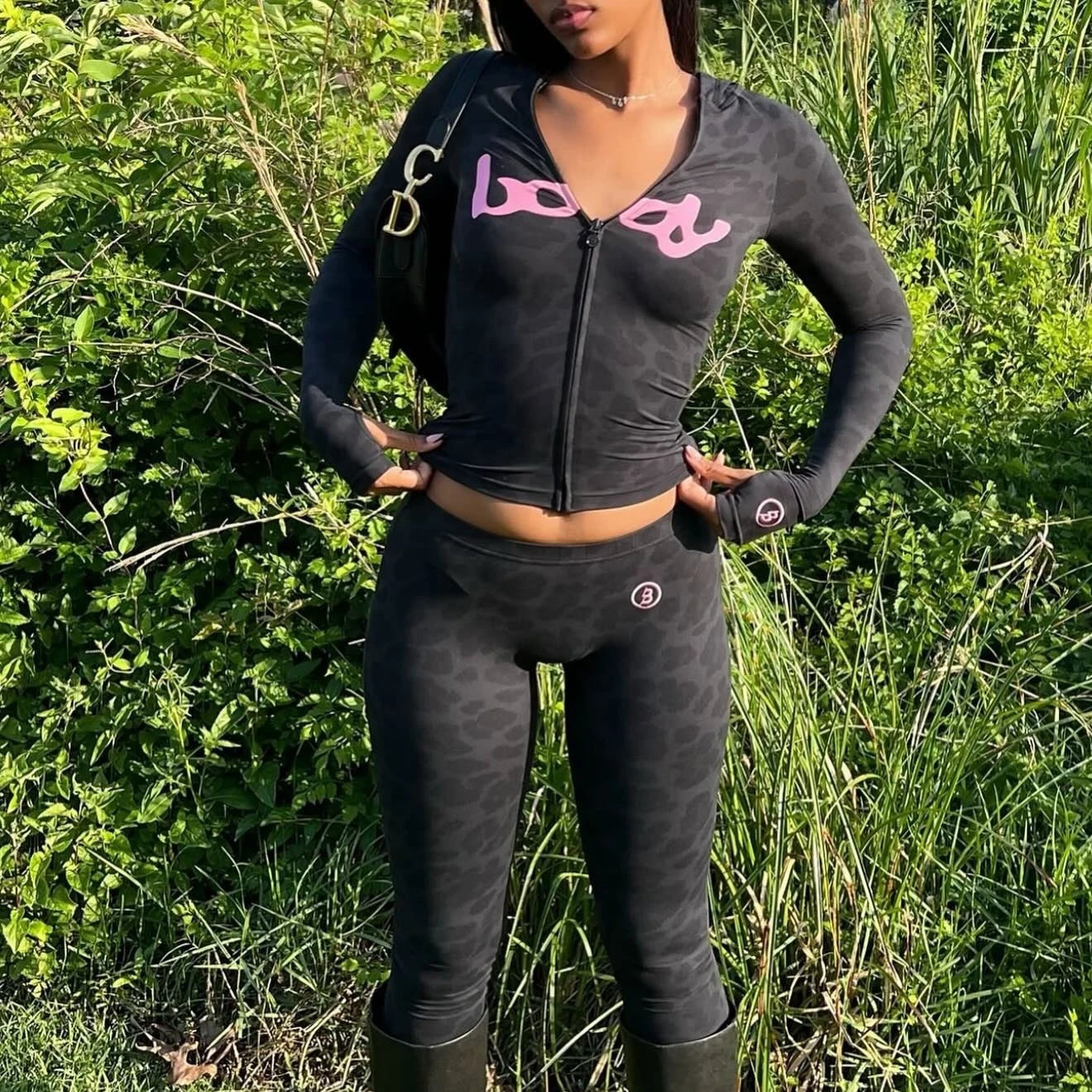 Yaminiya Y2K Sexy Autumn Print Fashionable Tight Fitting V-Neck Long Sleeved Zipper